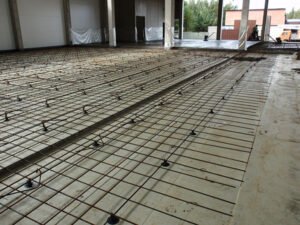 betoninių grindų šildymas